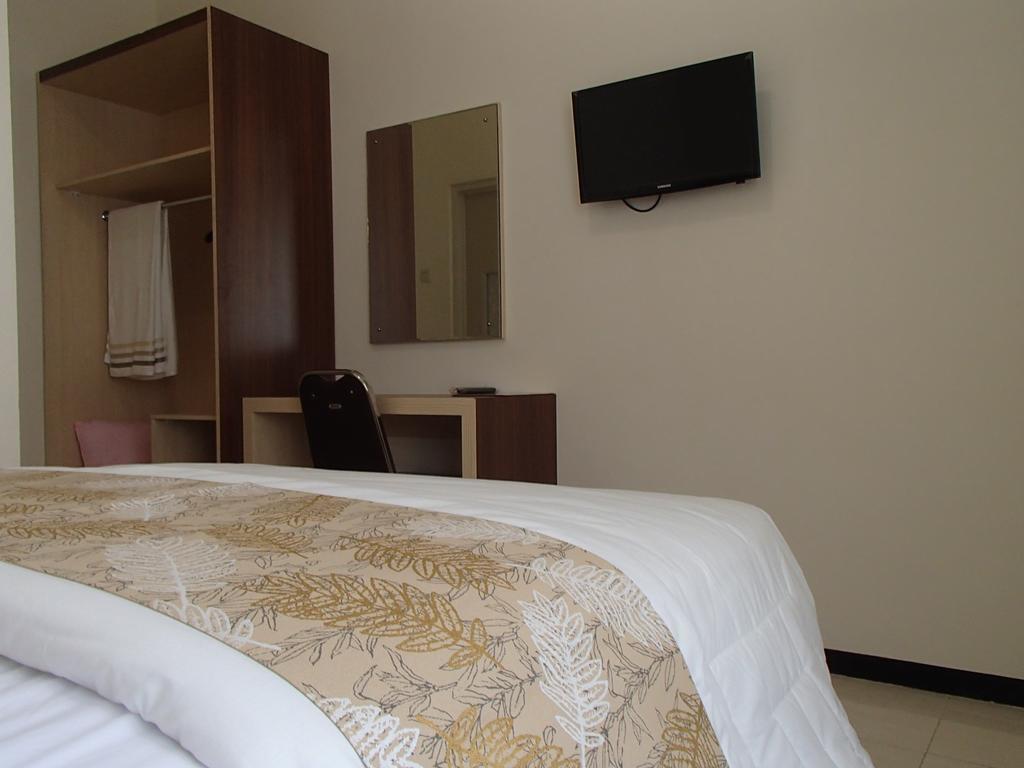 Shakila Guest House Malang Camera foto